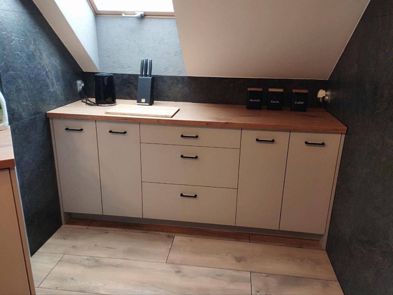 Przystan Appartement Rozalin  Buitenkant foto