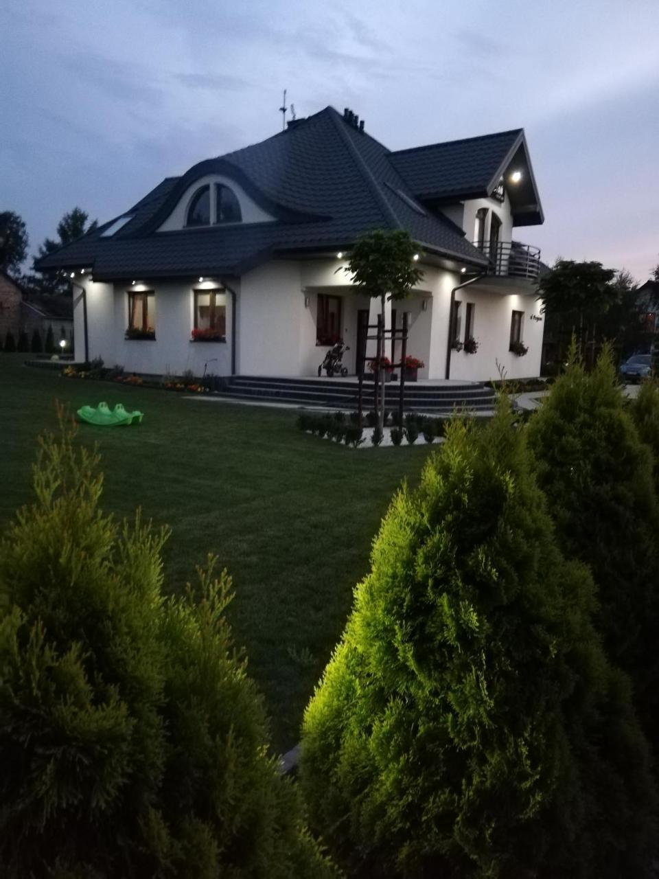 Przystan Appartement Rozalin  Buitenkant foto
